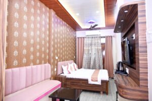 Vaishh_20241210_001511871